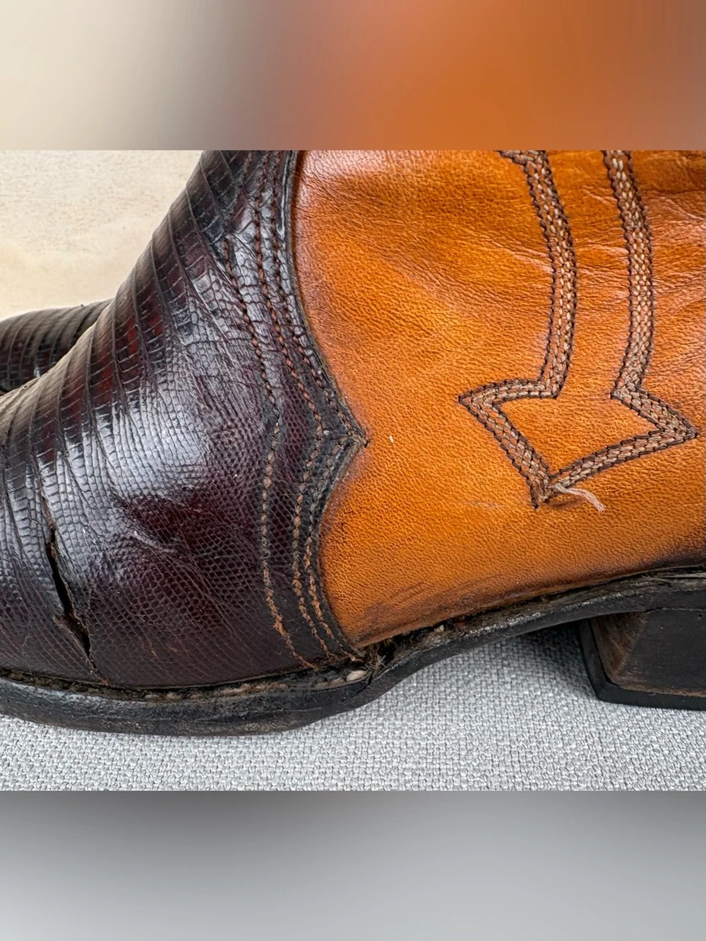 Nocona Cowboy Boots Lizard Leather Men’s Size 10 Dark Brown Light Tan